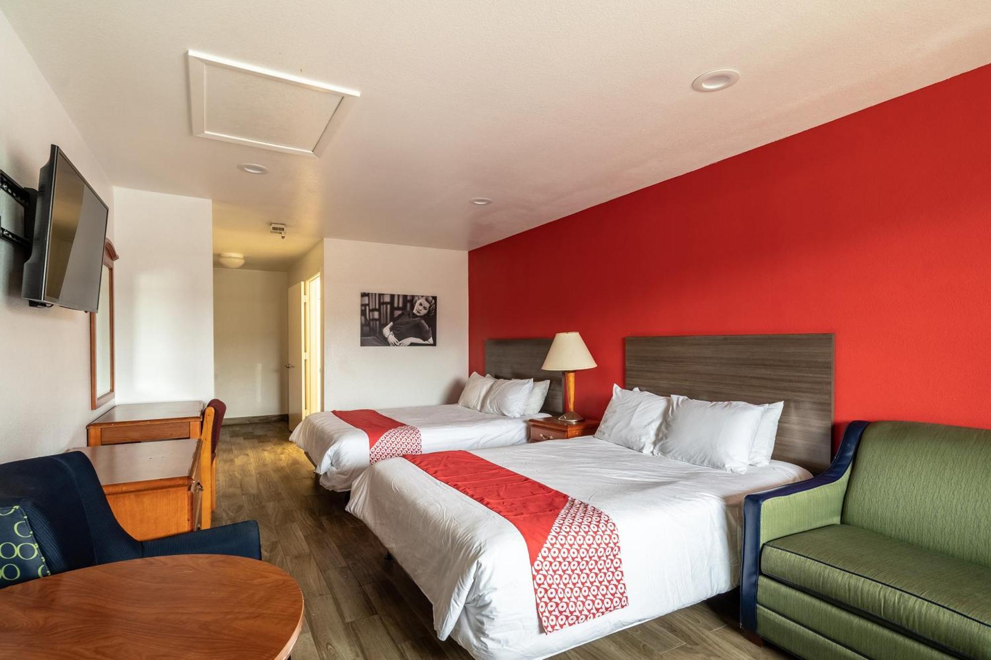 Oyo Hotel San Antonio Near At&T Center Екстер'єр фото