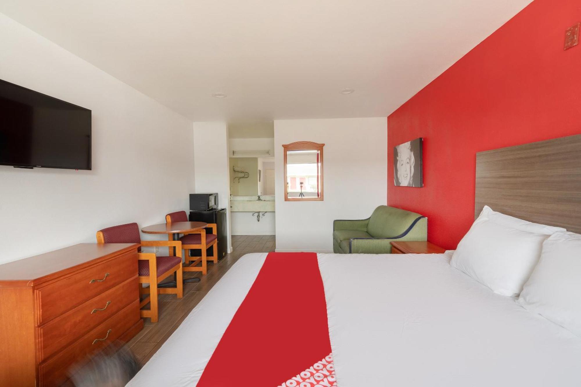 Oyo Hotel San Antonio Near At&T Center Екстер'єр фото