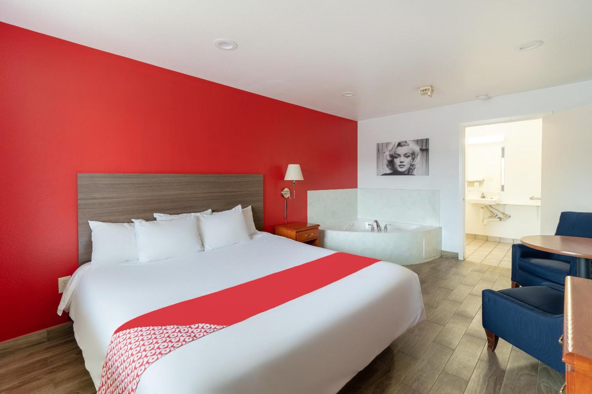 Oyo Hotel San Antonio Near At&T Center Екстер'єр фото